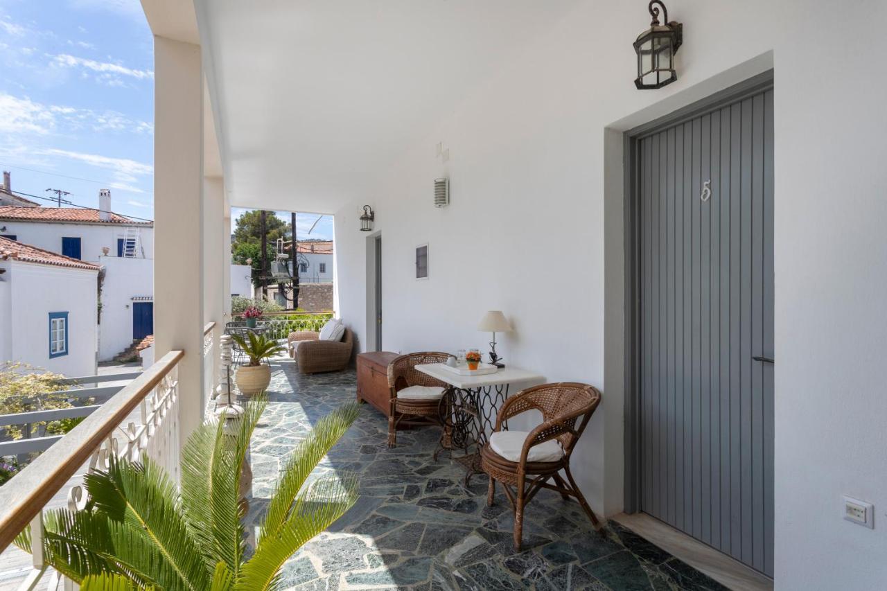 Condillia Central Διαμέρισμα Σπέτσες Εξωτερικό φωτογραφία